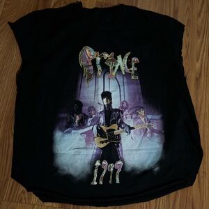 The‎ Prince Estate Official Charcoal Short Sleeve Tee